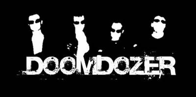 logo Doomdozer