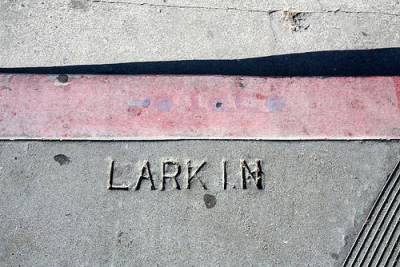 logo Larkin
