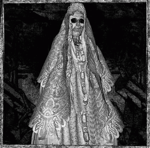 Dodenbezweerder : Vrees de Toorn van de Wezens Verscholen Achter Majestueuze Vleugels