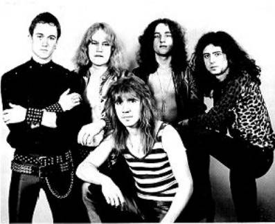 Risk band. Banr of rsk. Группа крылья макси сингл. Risk band. Risk band.