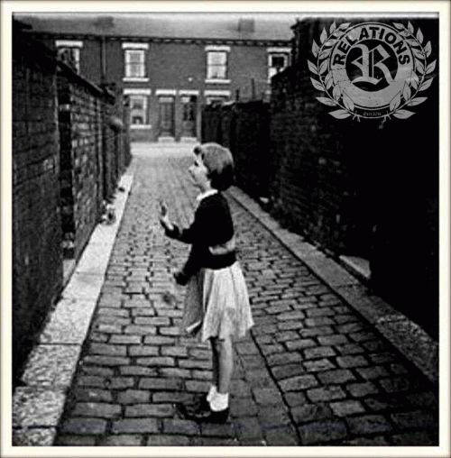 Relations : Composure